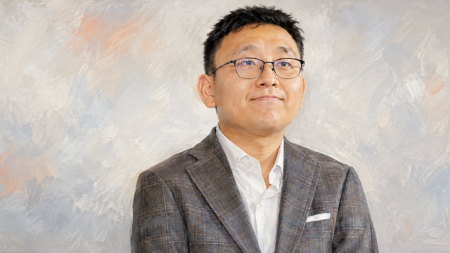 フジテレビの上垣皓太朗アナウンサーを油絵風に描いた、気象予報士資格に関する記事のブログアイキャッチ画像
